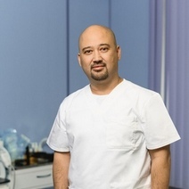 Заведующий стоматологическим отделением, врач стоматолог-ортопед Леви Соломон Абрамович